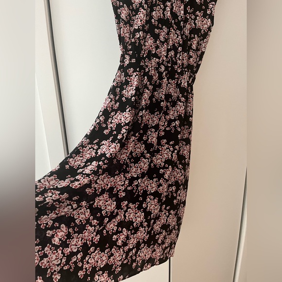 Banana Republic chiffon midi dress - Picture 2 of 3